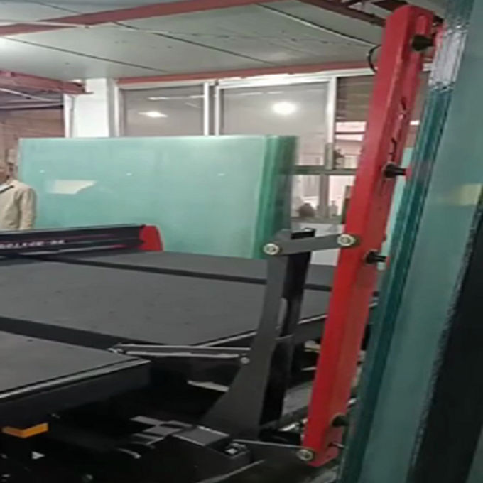 Machine Set Glass Cutter Glass Cleaning Tools Cnc Production Of CNC Glass Cutting Profiles 4