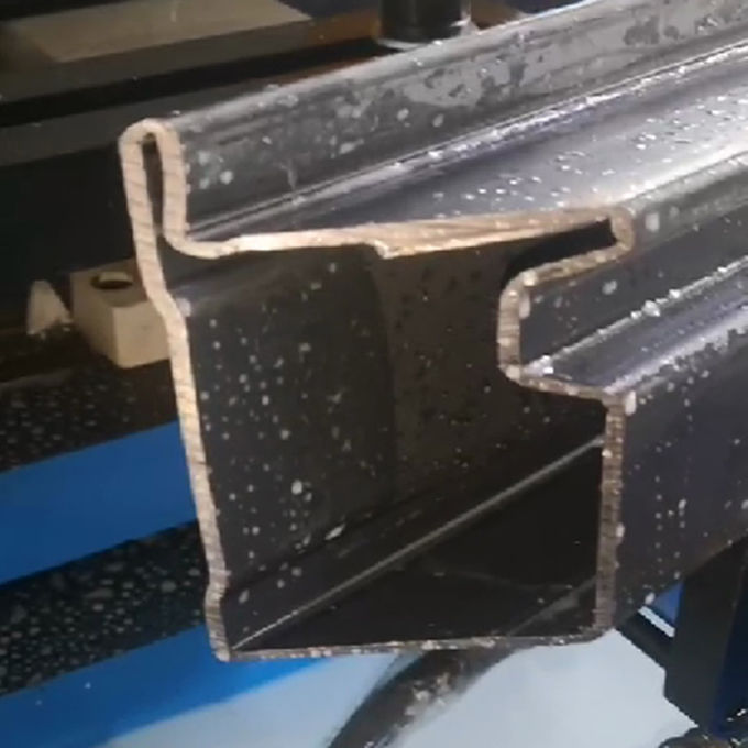 Steel pipe cutting machine PLC control window profiles square tube automatic stainless steel pipe cutting machine 3