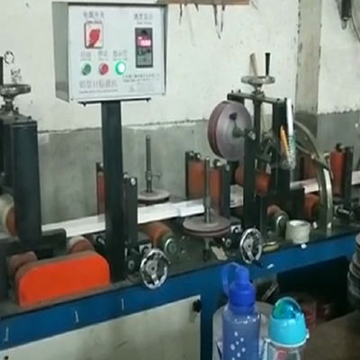 OEM ODM THERMAL BREAK ASSEMBLY MACHINE FILM LAMINATING MACHINE FOR ALUMINUM WINDOW PROFILE