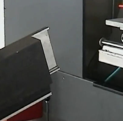 ALUMINUM END MILLING CURTAIN WALL MACHINE 6 AXIS 2800 R/MIN WITH COOLING SPRAY SYSTEM