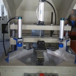 Upvc windows making processing corner pvc window cleaning machine